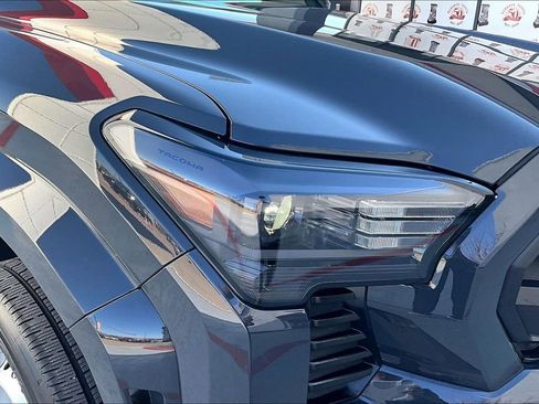 Used 2025 Toyota Tacoma SR image 25