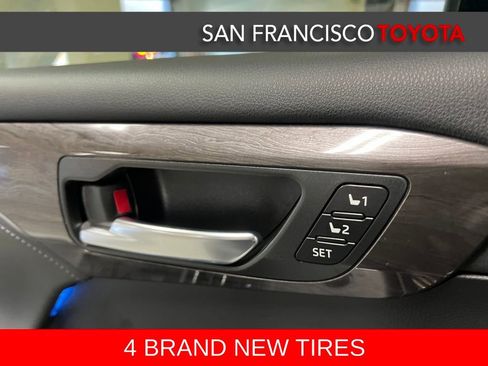 Used 2022 Toyota Highlander Platinum image 38