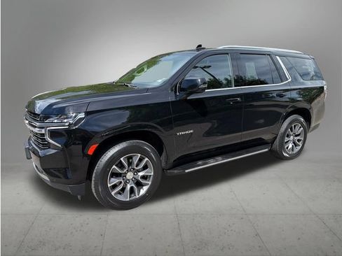 Used 2024 Chevrolet Tahoe LT w/ Luxury Package AWD/4WD image 1