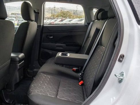 Used 2026 Mitsubishi Outlander Sport AWD image 8