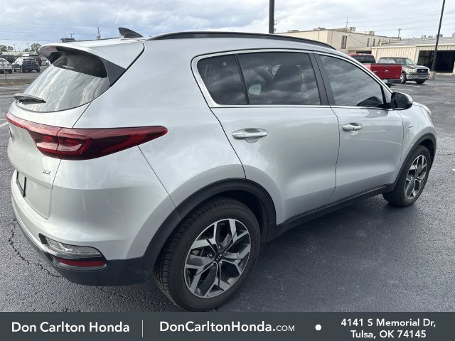Used 2022 Kia Sportage EX w/ EX Technology Package AWD/4WD image 4