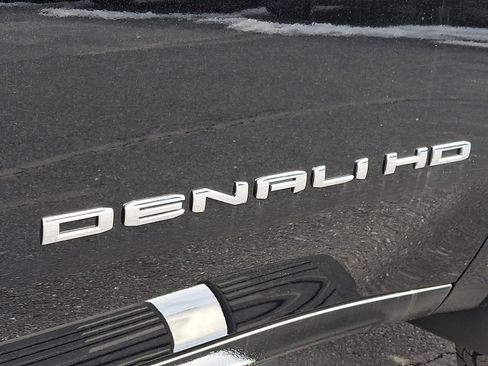 New 2026 GMC Sierra 2500 Denali image 12