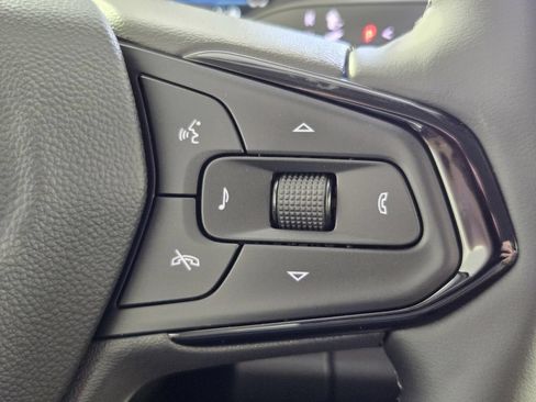 New 2027 Chevrolet Bolt LT w/ Comfort Package FWD image 31