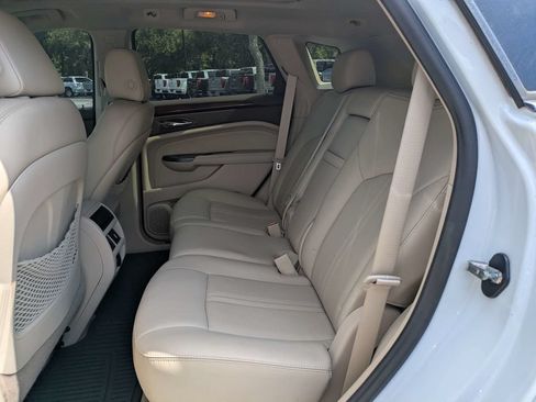 Used 2015 Cadillac SRX Luxury w/ Driver Awareness Package FWD image 17