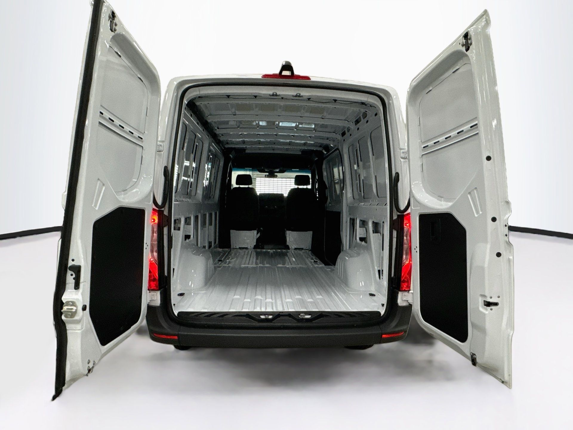 Used 2026 Mercedes-Benz Sprinter 2500 image 23