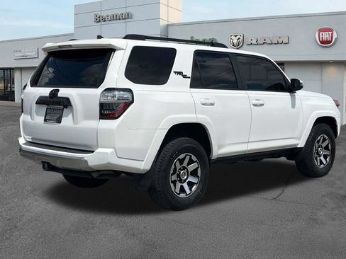 Used 2021 Toyota 4Runner TRD Off-Road Premium w/ Moonroof Package AWD/4WD image 7
