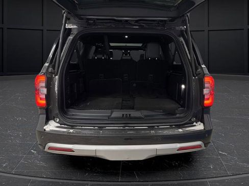 Used 2024 Ford Expedition Max Platinum image 15