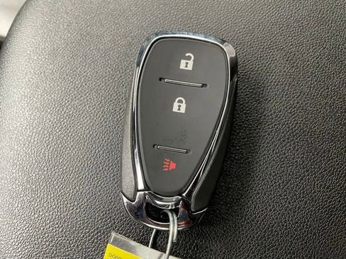 Used 2024 Chevrolet Equinox LS w/ LS Convenience Package image 23