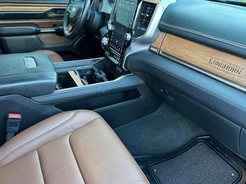 Used 2023 RAM 1500 Limited w/ Body Color Bumper Group image 16