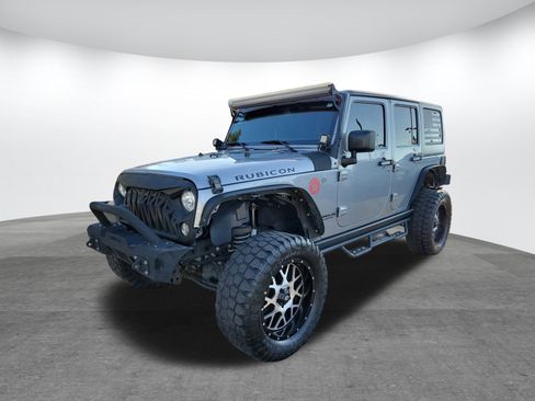 Used 2017 Jeep Wrangler Unlimited Rubicon w/ Connectivity Group image 20