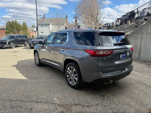 Used 2019 Chevrolet Traverse Premier w/ LPO, Floor Liner Package AWD/4WD image 35
