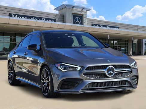 Used 2022 Mercedes-Benz CLA 35 AMG 4MATIC image 2