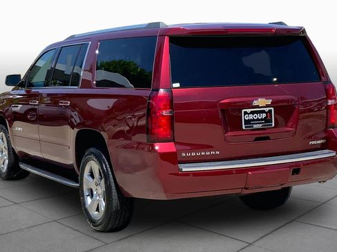Used 2020 Chevrolet Suburban Premier AWD/4WD image 12