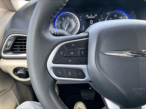 Used 2024 Chrysler Voyager LX FWD image 14