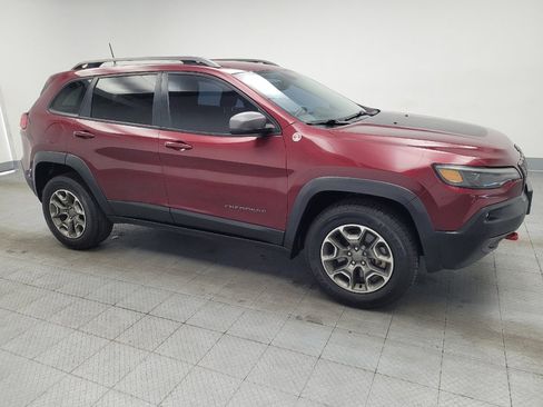 Used 2020 Jeep Cherokee Trailhawk AWD/4WD image 11