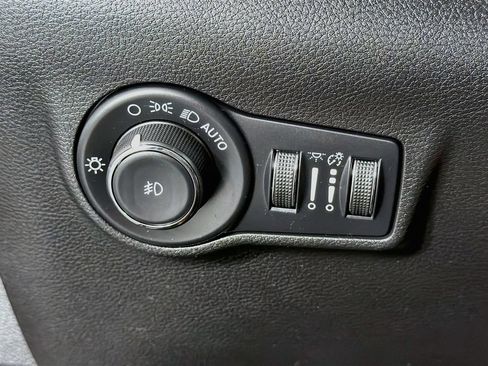 Used 2022 Jeep Compass High Altitude AWD/4WD image 15