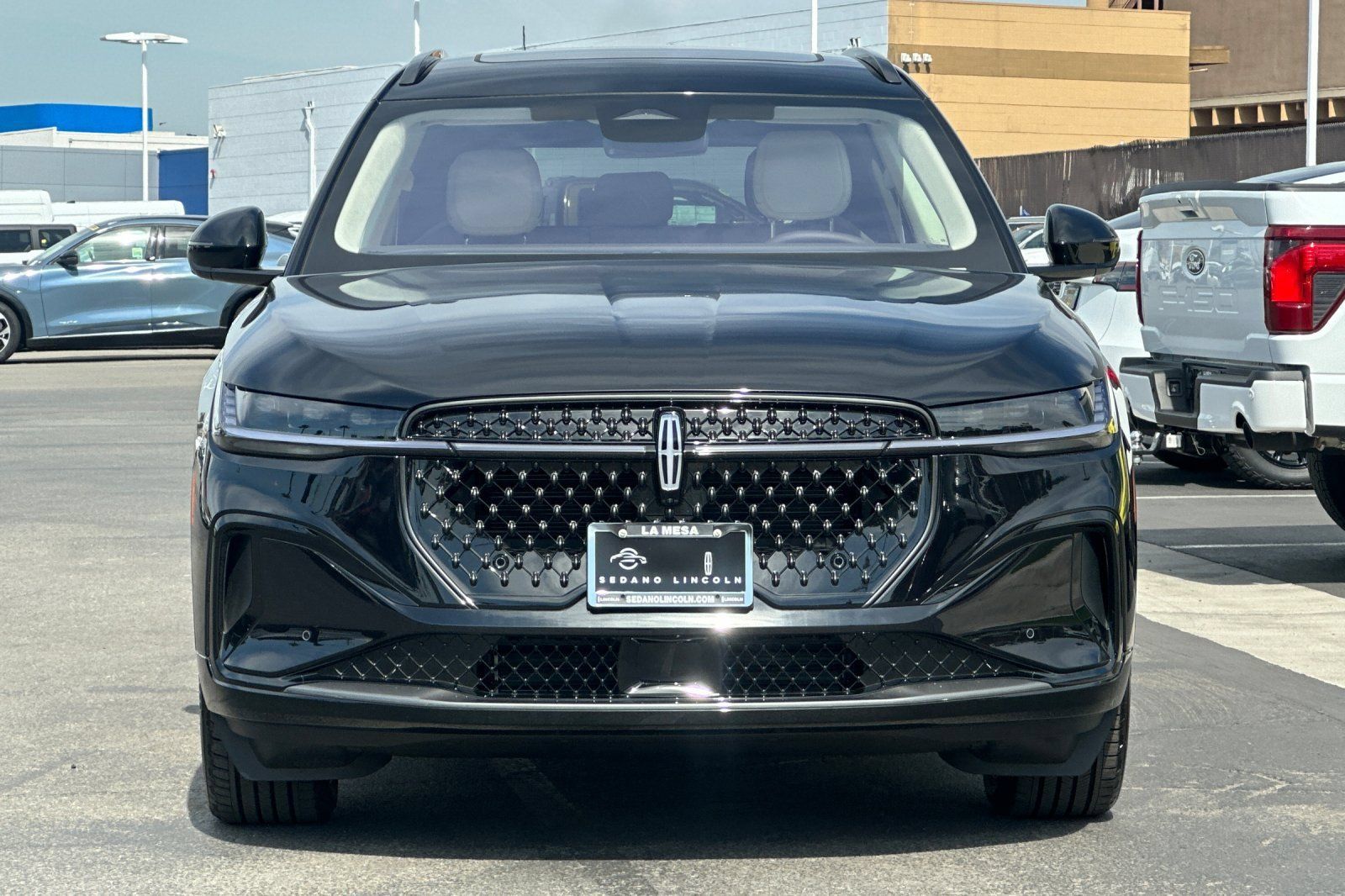 New 2026 Lincoln Nautilus Black Label w/ Jet Appearance Package AWD/4WD image 8