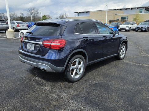 Used 2018 Mercedes-Benz GLA 250 4MATIC image 4