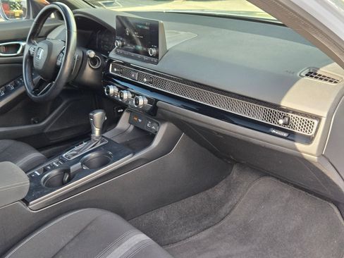 Used 2022 Honda Civic Sport image 27