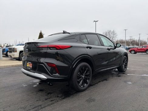 Used 2024 Buick Envista Sport Touring image 7