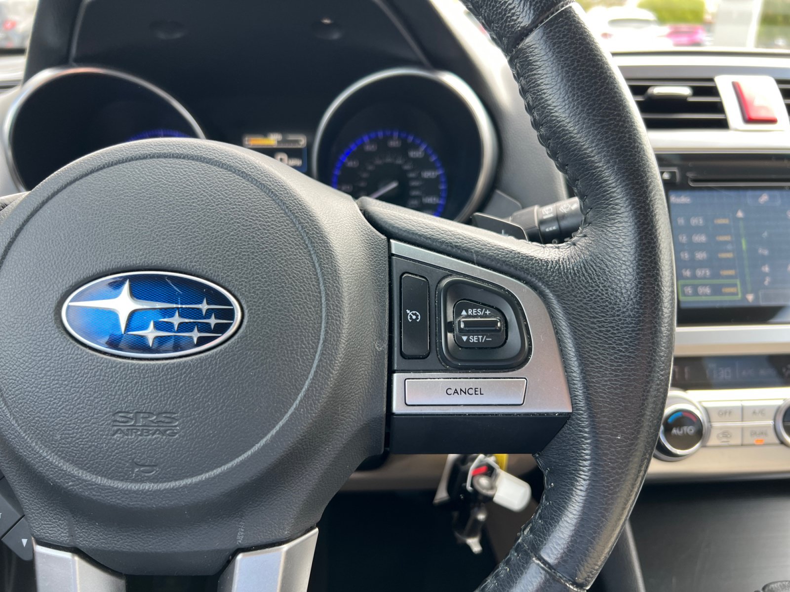 Used 2017 Subaru Outback 2.5i Premium w/ Popular Package #1 AWD/4WD image 28