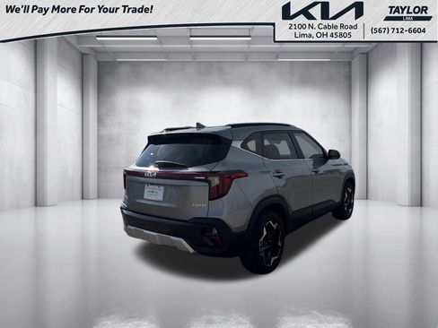 Used 2025 Kia Seltos EX w/ EX Sunroof Package AWD/4WD image 2