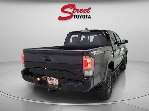 Certified 2023 Toyota Tacoma TRD Off-Road w/ Technology Package image 4