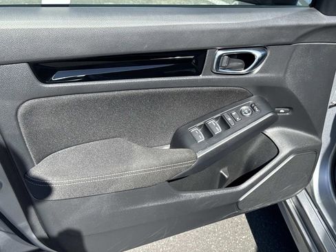 Used 2025 Honda Civic Sport image 24