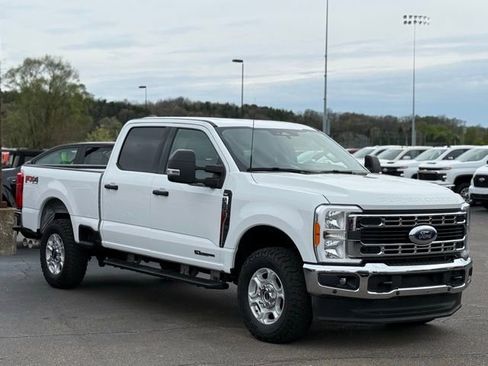 Used 2025 Ford F250 XLT w/ FX4 Off-Road Package AWD/4WD image 30