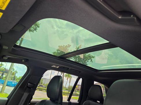 Used 2019 Volvo XC90 T5 Momentum w/ Protection Package Premier FWD image 5