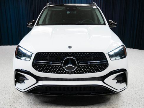 New 2026 Mercedes-Benz GLE 450 4MATIC image 2