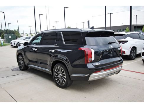 Used 2023 Hyundai Palisade Calligraphy w/ Cargo Package FWD image 7