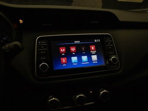 New 2025 Nissan Kicks Play S image 36