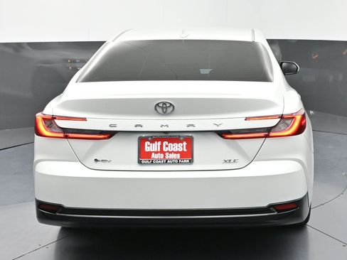 Certified 2025 Toyota Camry XLE image 26