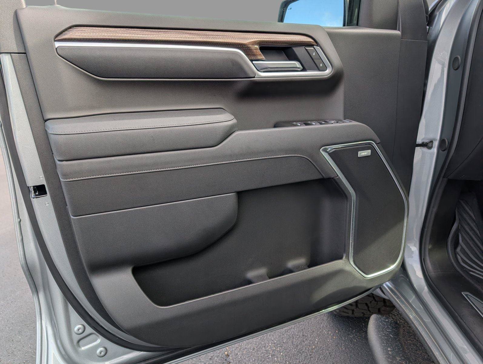 New 2026 Chevrolet Silverado 1500 RST AWD/4WD image 18
