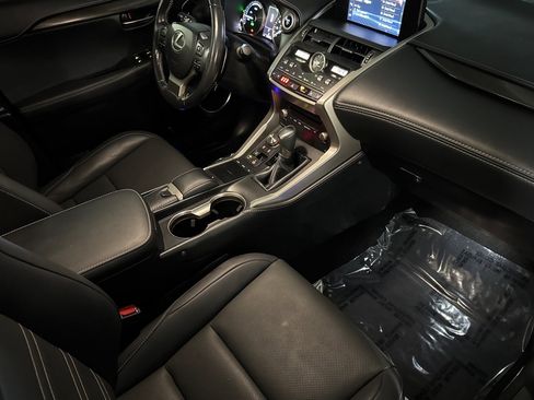 Used 2020 Lexus NX 300h AWD w/ Comfort Package image 33