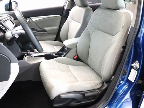 Used 2015 Honda Civic EX image 2