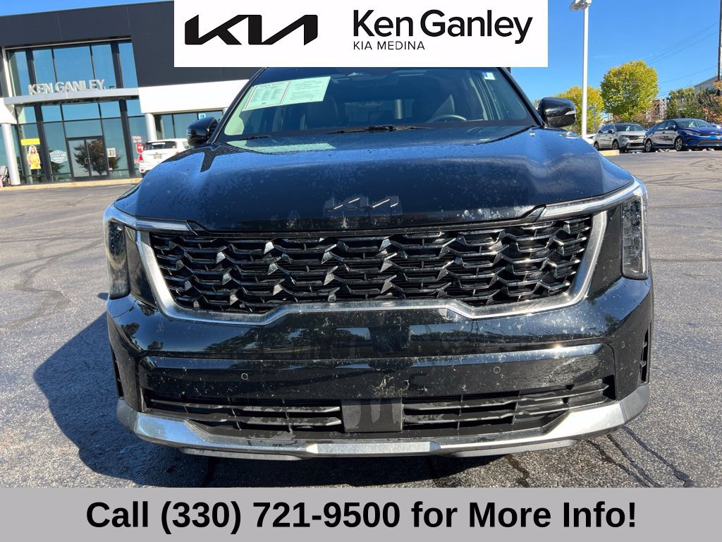 Certified 2024 Kia Sorento S w/ Panoramic Sunroof Package AWD/4WD image 18