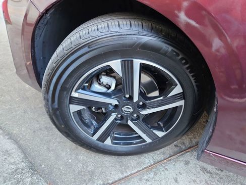 Used 2024 Nissan Sentra SV image 31