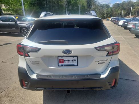 Used 2021 Subaru Outback Touring w/ Popular Package #2 image 5
