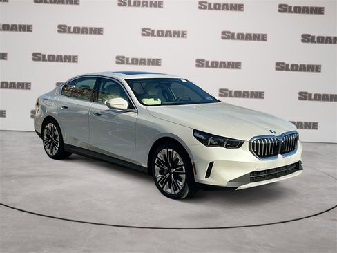 New 2026 BMW 530i xDrive image 7