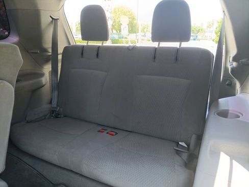 Used 2010 Toyota Highlander 2WD image 14