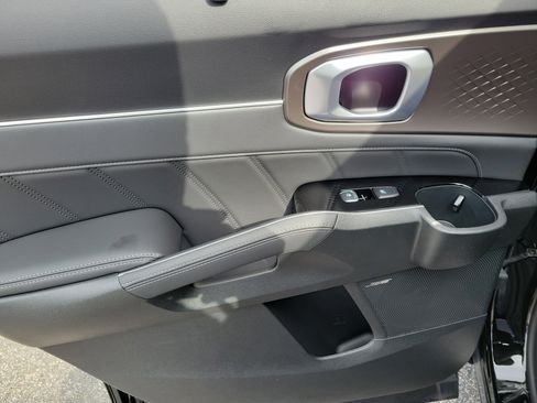 New 2026 Kia Sorento SX Prestige image 14