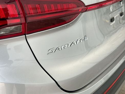 Used 2023 Hyundai Santa Fe SE FWD image 10