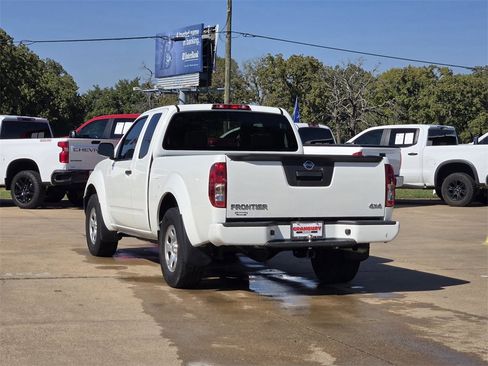 Used 2021 Nissan Frontier S image 4