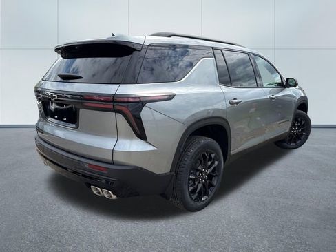 New 2026 Chevrolet Traverse LT w/ Midnight/Sport Edition AWD/4WD image 5