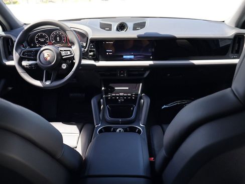New 2026 Porsche Cayenne AWD/4WD image 21