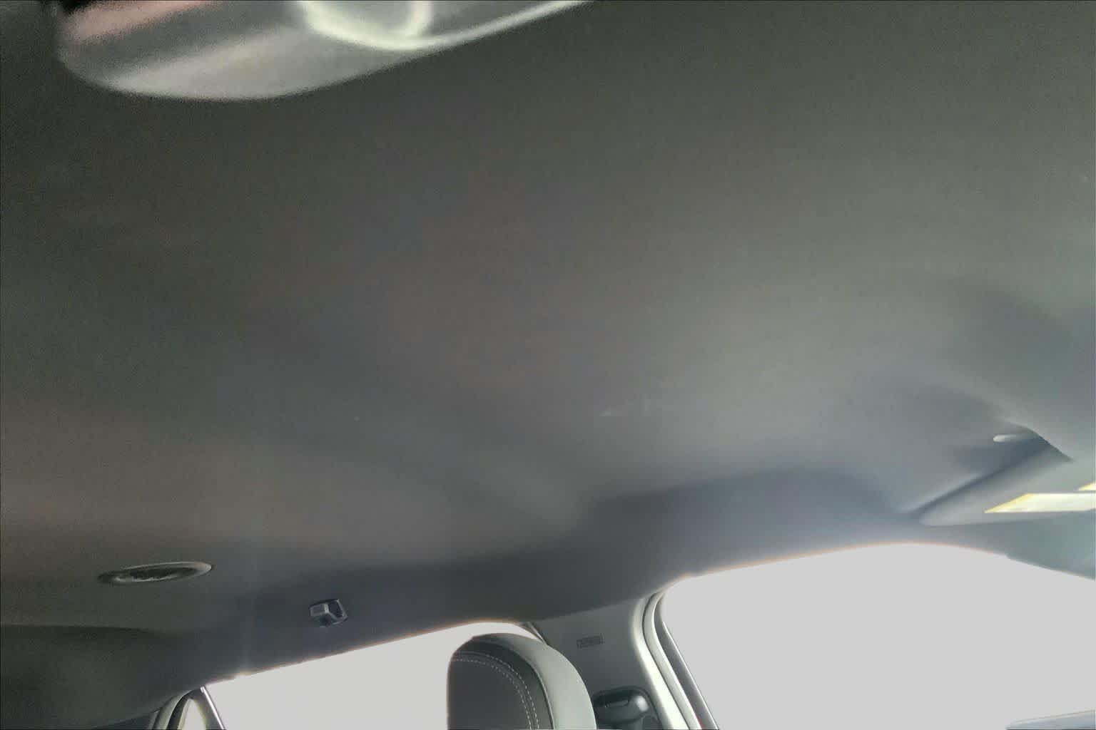 Used 2017 Ford Explorer XLT FWD image 13