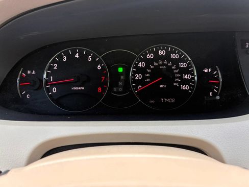 Used 2005 Toyota Avalon XL FWD image 21