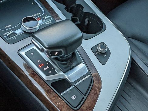 Used 2018 Audi Q7 2.0T Premium Plus w/ Premium Plus Package image 20